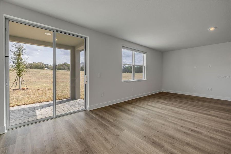 Spacious, unfurnished interior of a new home in , Lady Lake (Image 34).