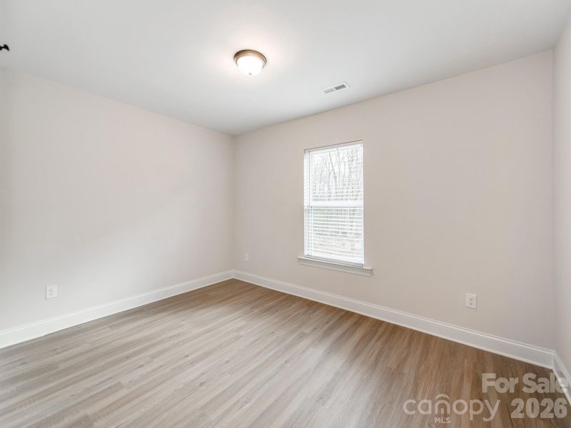 Spacious, unfurnished interior of a new home in , Monroe (Image 25).