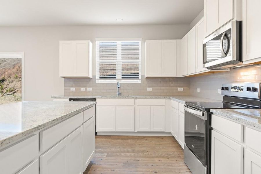 Furnished interior view inside a new home in Parkview Estates, South Fulton (Image 3).