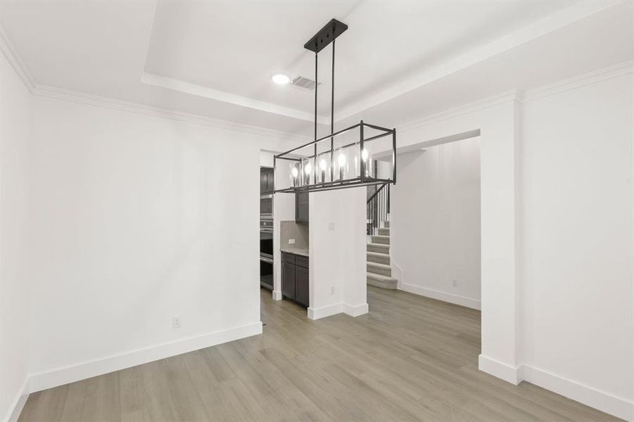 207 Tradd-Dining Room-2
