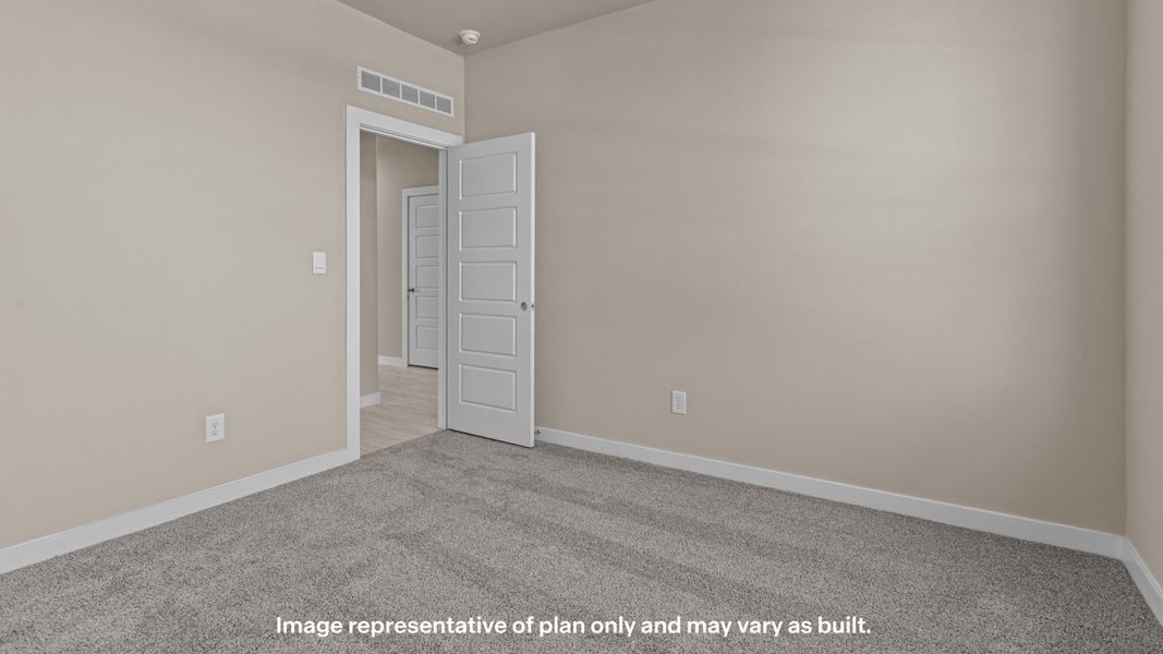 Spacious, unfurnished interior of a new home in Homestead at Parks Bell Ranch, Odessa (Image 19).