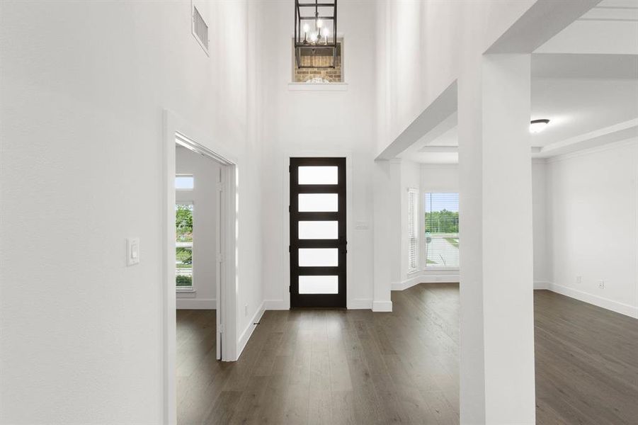 520 Elias-Entry-1