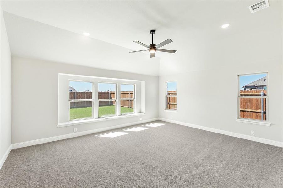Spacious, unfurnished interior of a new home in The Oaks, Red Oak (Image 35). Spacious, unfurnished interior of a new home in The Oaks, Red Oak (Image 35).