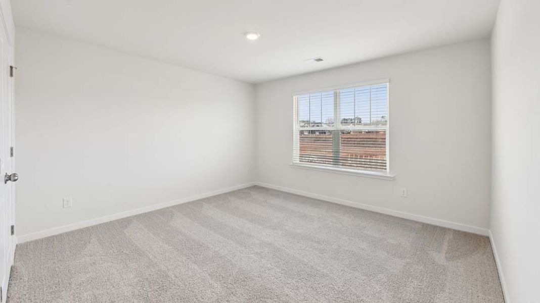Representative unfurnished interior of a home built from the Hanover by D.R. Horton in Granite Falls, Lancaster (Image 27).
