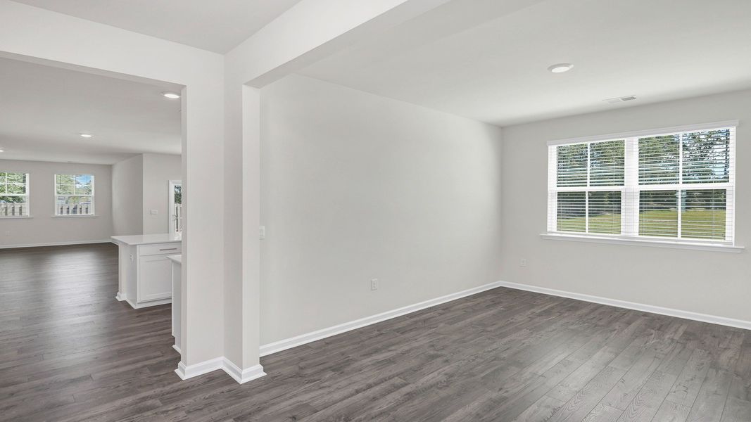 Spacious, unfurnished interior of a new home in Leatherstone, Blythewood (Image 15).