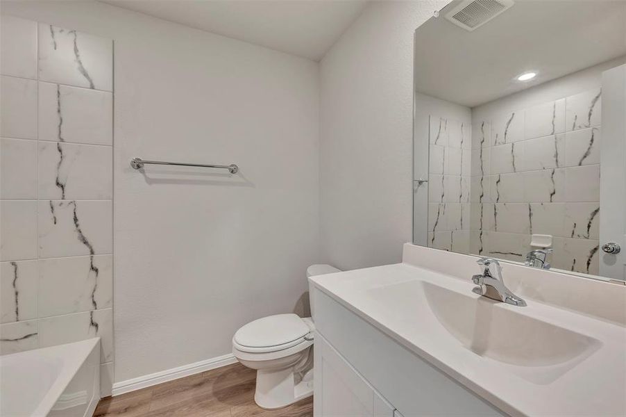 Furnished interior view inside a new home in Forest Park, Princeton (Image 6).