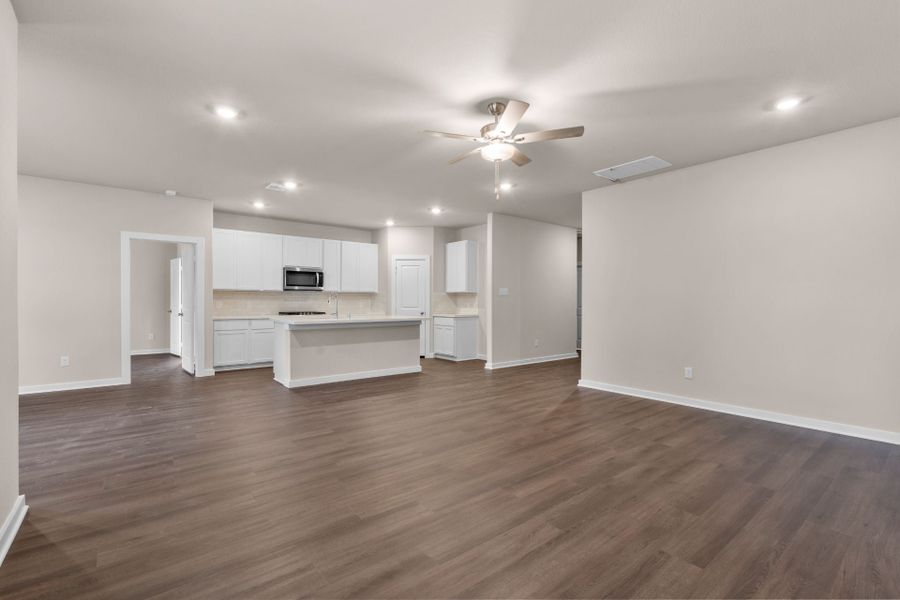 Conroe, TX New Home. - Slide 17 Conroe, TX New Home. - Slide 17