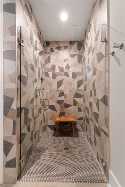 Image 52 of a home in .