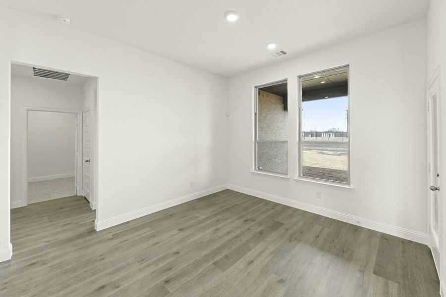 Spacious, unfurnished interior of a new home in Berkshire Estates, Mesquite (Image 22). Spacious, unfurnished interior of a new home in Berkshire Estates, Mesquite (Image 22).
