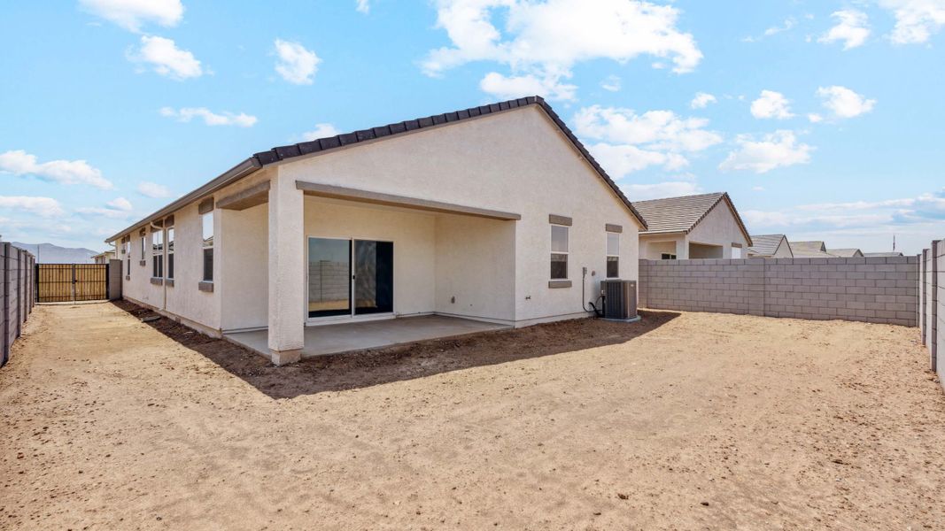 Exterior details and patio area of a home in Anthem at Merrill Ranch, Florence (Image 3).
