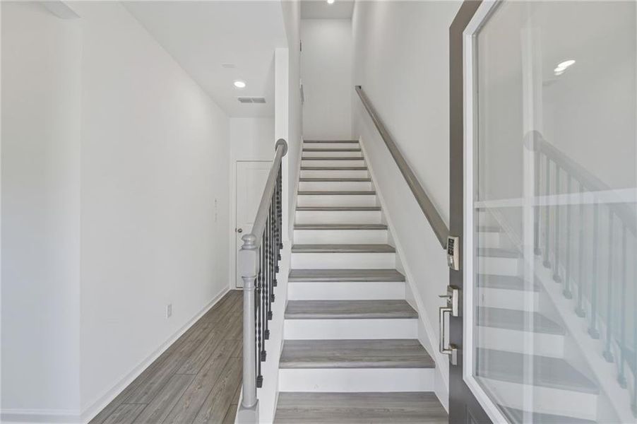 Spacious, unfurnished interior of a new home in Chandler Run, Tucker (Image 35).