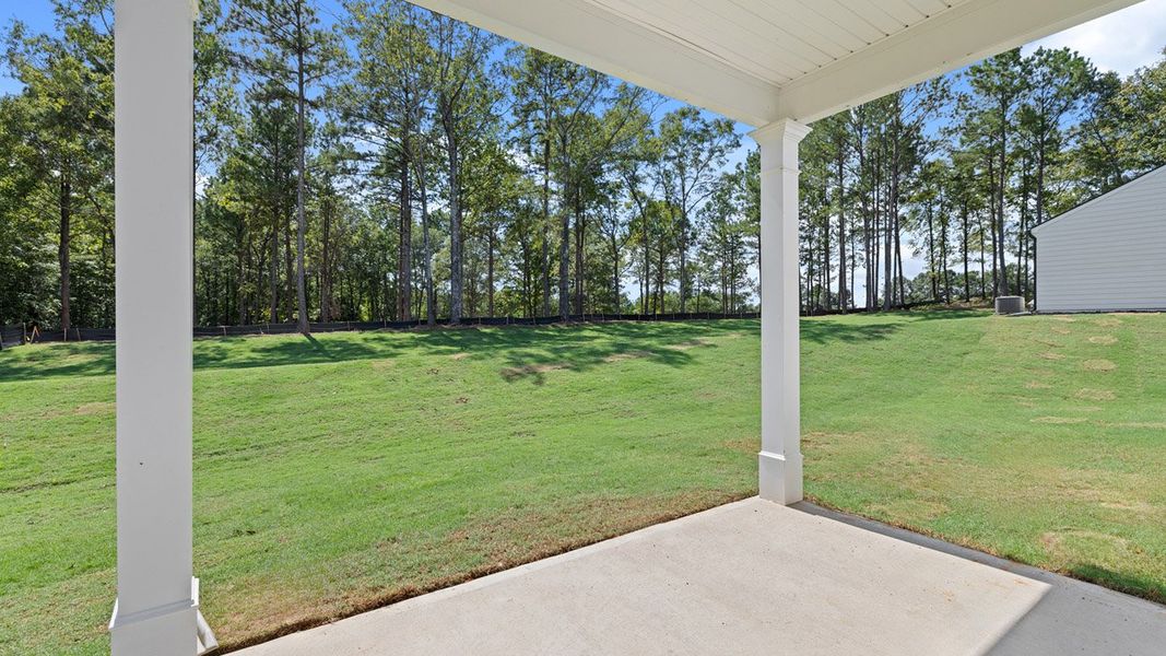 Representative exterior details of a home built from the Hayden by D.R. Horton in Captain's Corner, Grovetown (Image 3).
