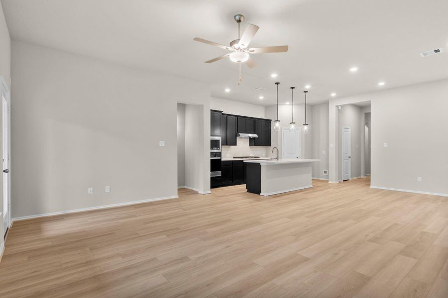 Spacious, unfurnished interior of a new home in The Highlands, Porter (Image 24).