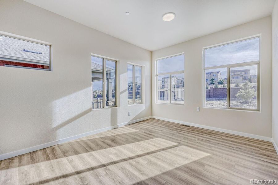 Spacious, unfurnished interior of a new home in Knolls, Westminster (Image 36).