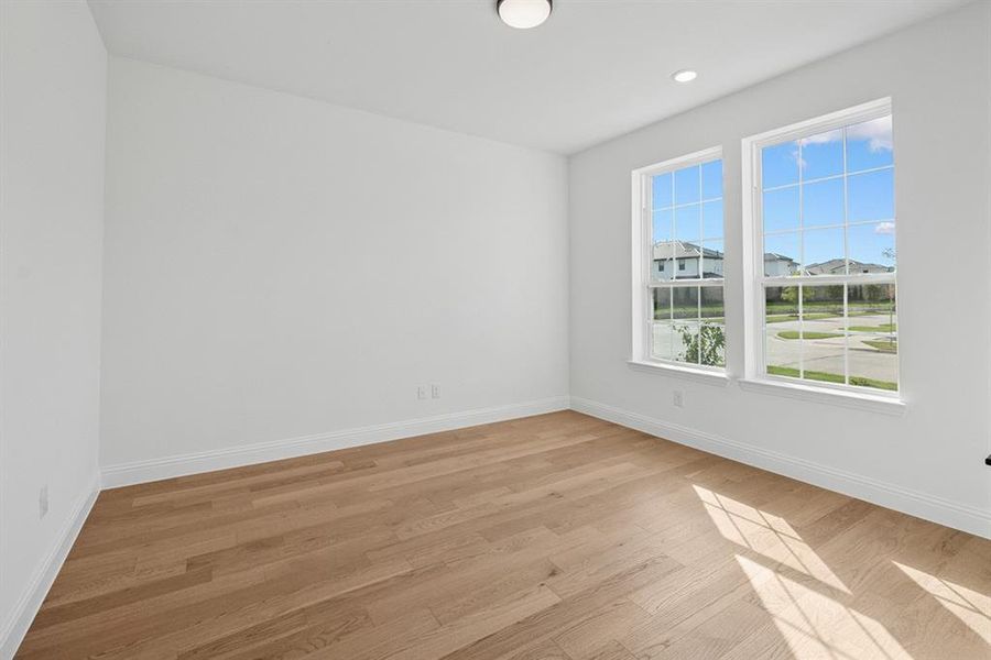 Spacious, unfurnished interior of a new home in Impression 55s, Frisco (Image 11).