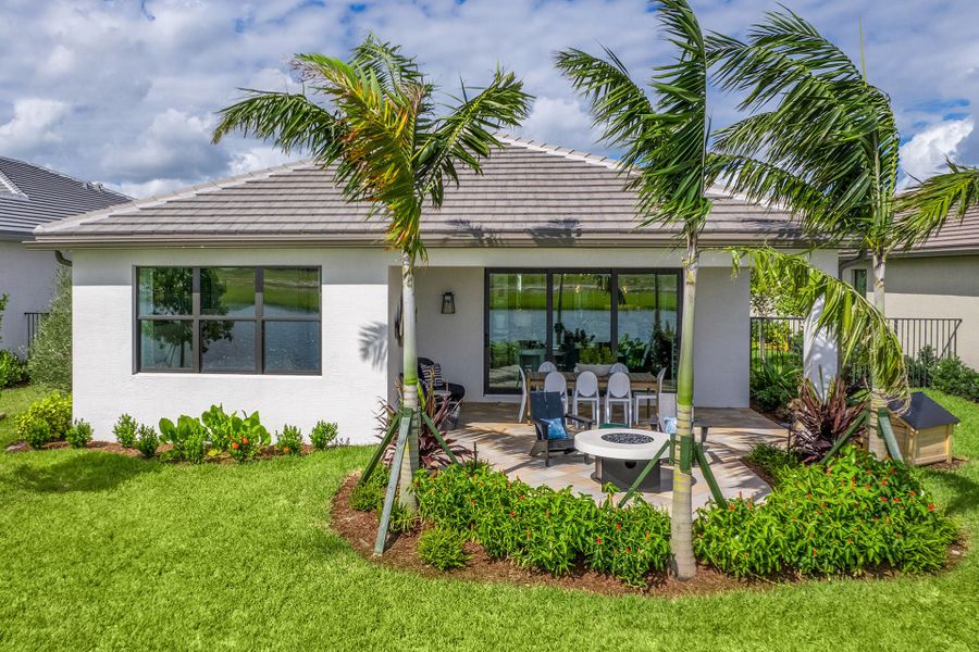 Representative exterior details of a home built from the Tribeca by GL Homes in Valencia Parc at Riverland, Port St. Lucie (Image 24).