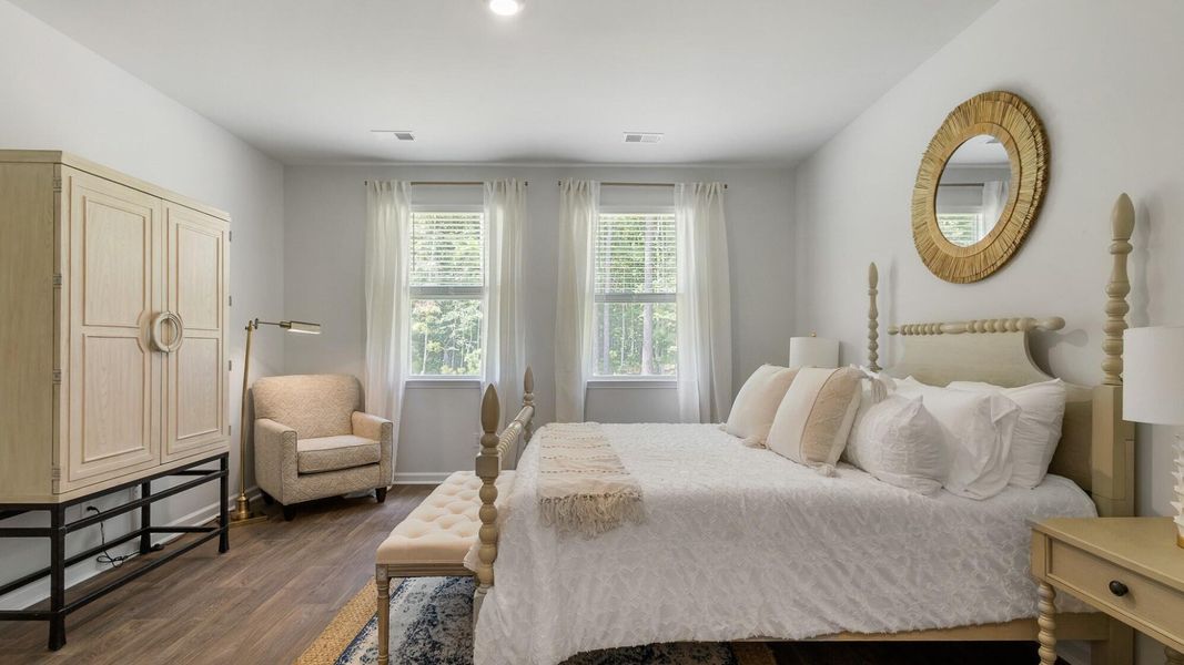 Furnished interior view inside a new home in Hillcrest, Ravenel (Image 21).