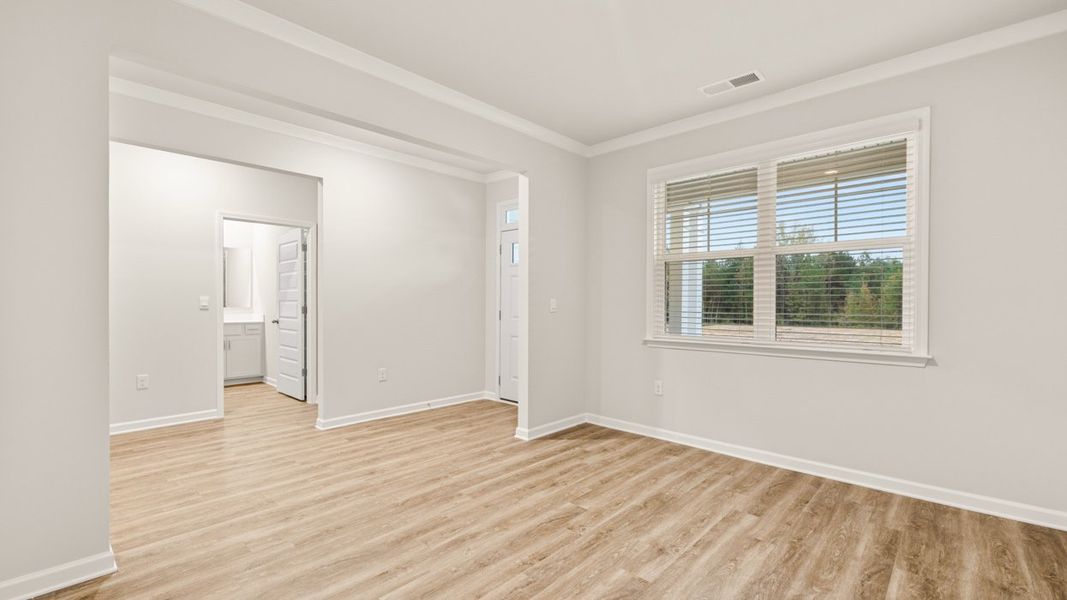Representative unfurnished interior of a home built from the GROVER Express by D.R. Horton in Kingston Ranch at Lake Oconee, Buckhead (Image 19). Representative unfurnished interior of a home built from the GROVER Express by D.R. Horton in Kingston Ranch at Lake Oconee, Buckhead (Image 19).