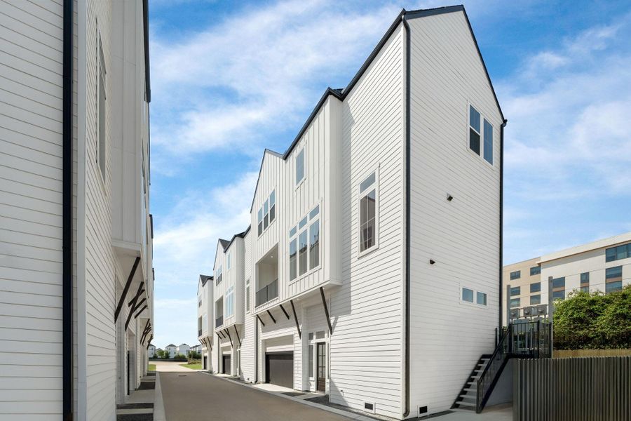 Exterior details and patio area of a home in , Houston (Image 3).