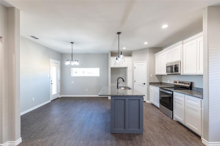 Furnished interior view inside a new home in , Abilene (Image 4).