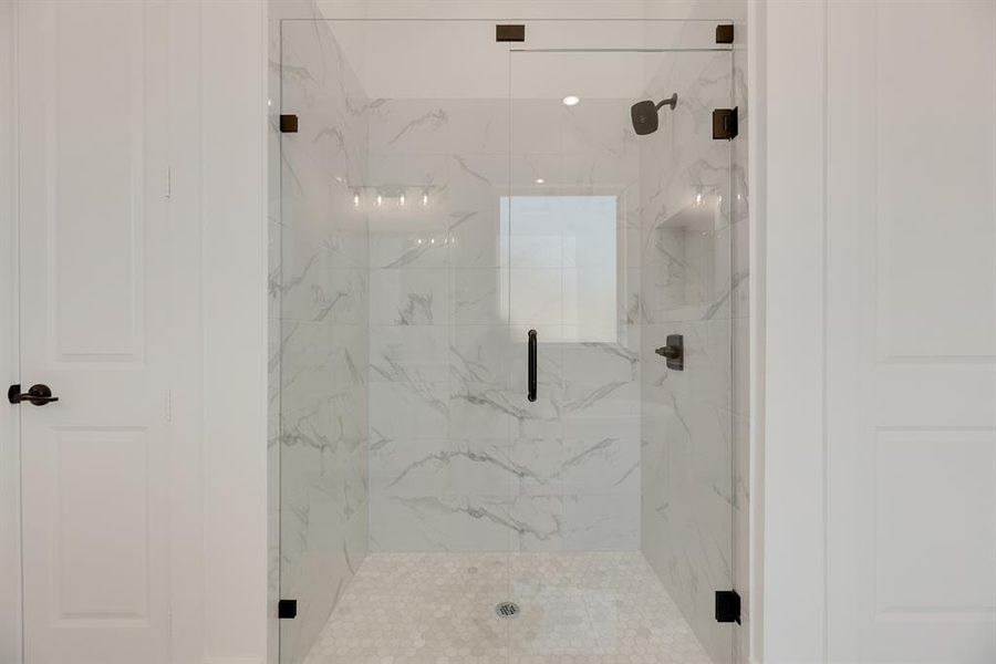 Image 37 of a home in Hillside Village.