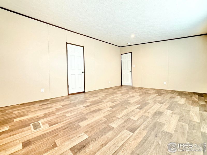 Spacious, unfurnished interior of a new home in , Eaton (Image 11).