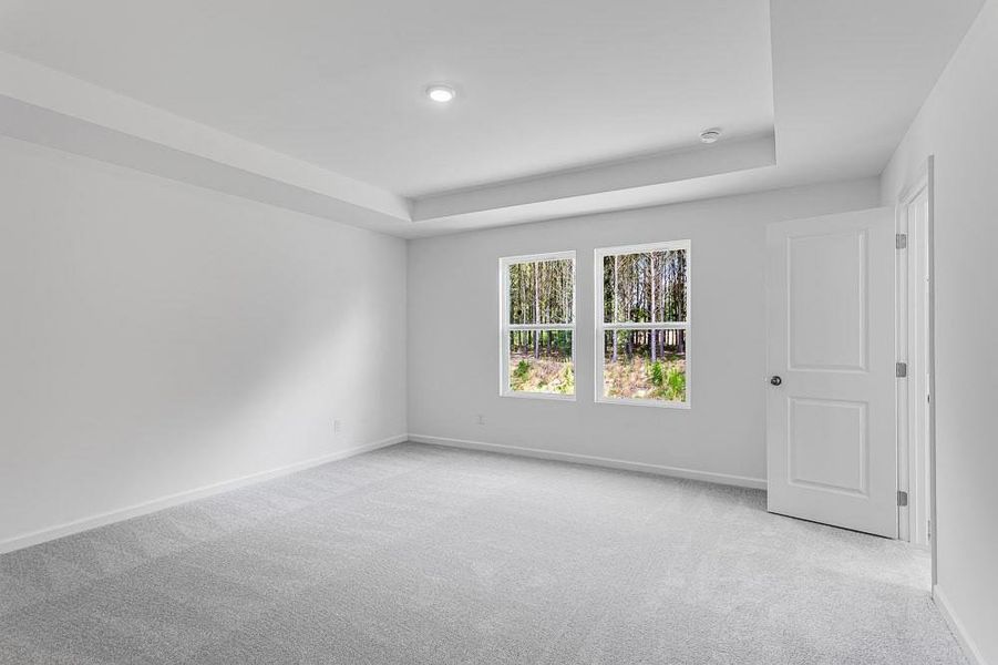 Spacious, unfurnished interior of a new home in Heritage River, Euharlee (Image 14).