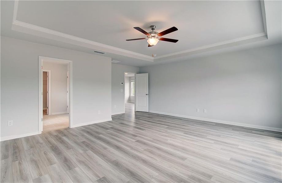Spacious, unfurnished interior of a new home in Enclave at Evergreen, Fairburn (Image 32).