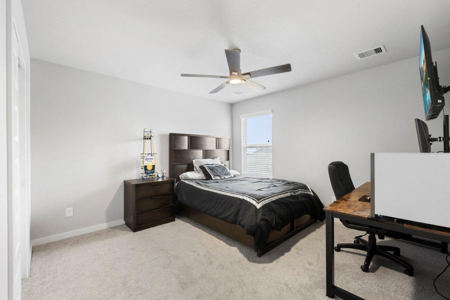 Furnished interior view inside a new home in Edgewood Village, Houston (Image 28). Furnished interior view inside a new home in Edgewood Village, Houston (Image 28).