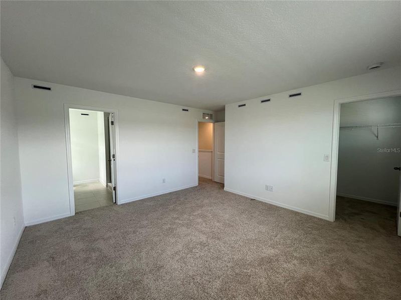 Spacious, unfurnished interior of a new home in Northlake Townhomes, Winter Garden (Image 15). Spacious, unfurnished interior of a new home in Northlake Townhomes, Winter Garden (Image 15).