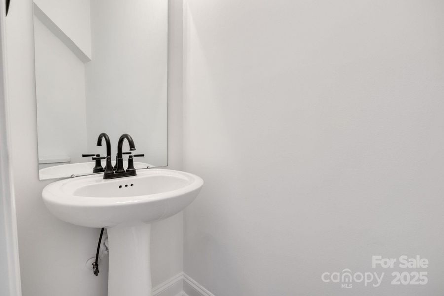 Image 25 of a home in .