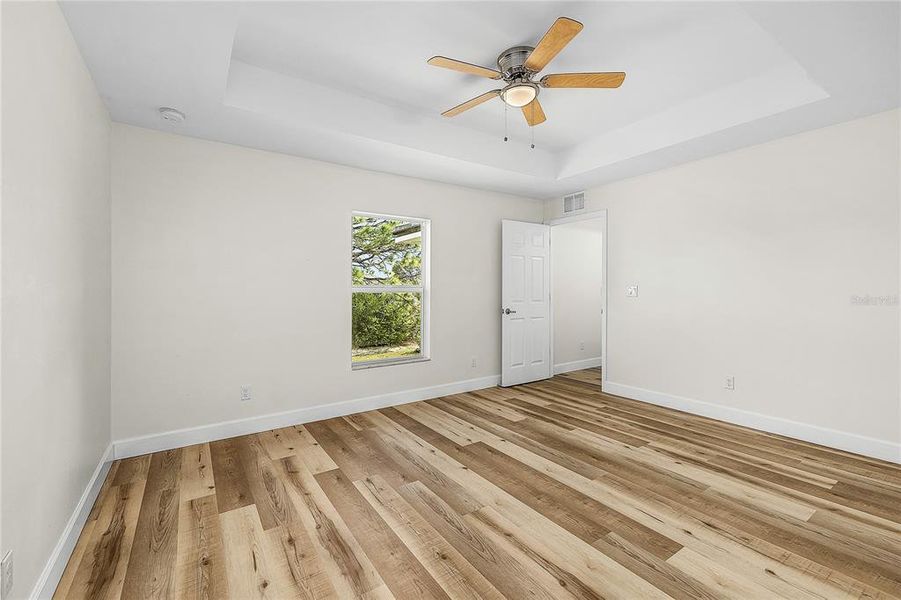 Spacious, unfurnished interior of a new home in , Punta Gorda (Image 42).