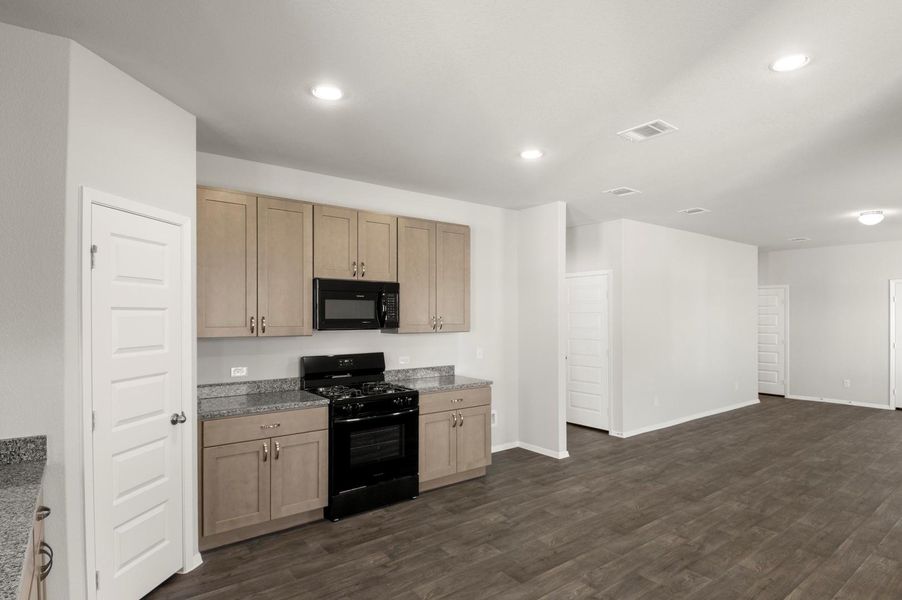 Furnished interior view inside a new home in Harvest Ridge, Elgin (Image 9).