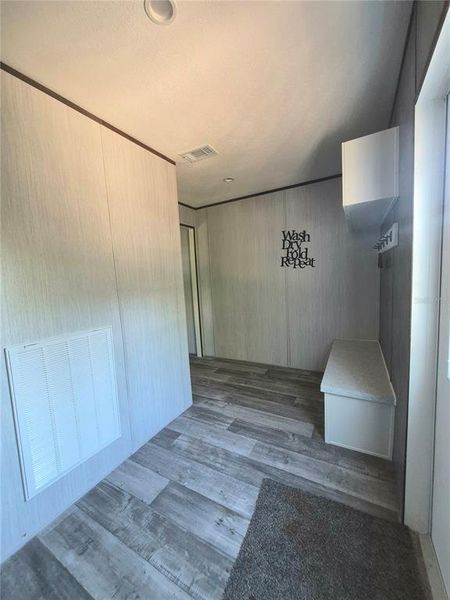 Spacious, unfurnished interior of a new home in , Brooksville (Image 13).