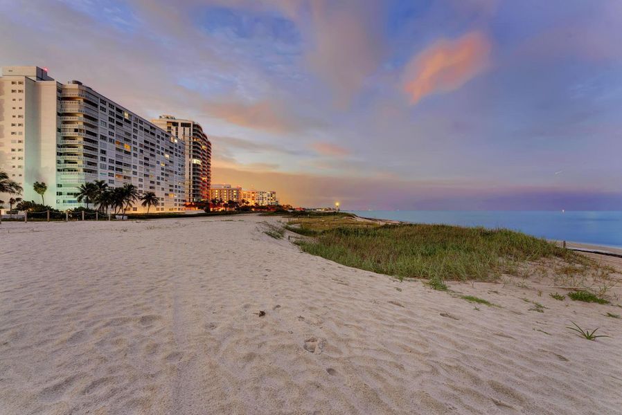 Image 42 of a home in .