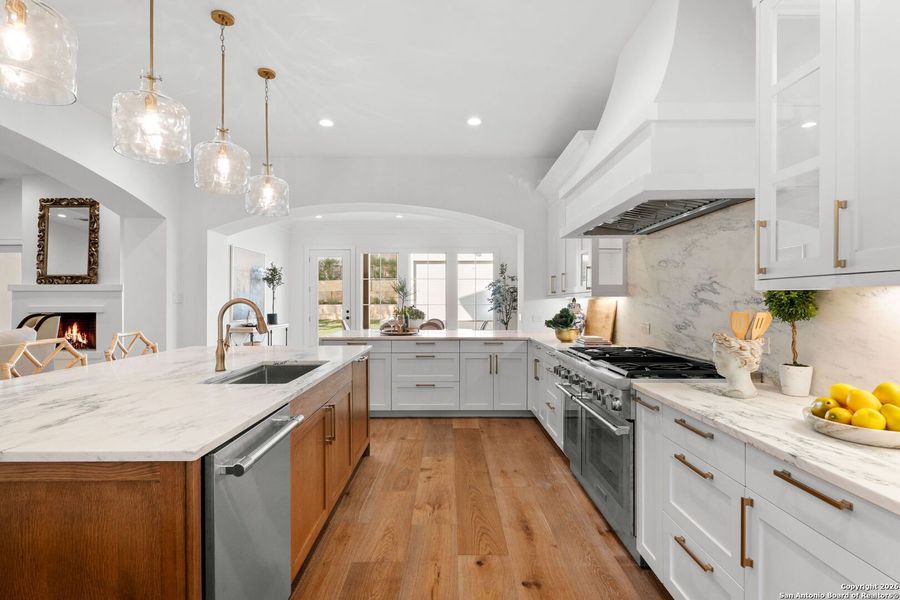 Furnished interior view inside a new home in , Terrell Hills (Image 14).