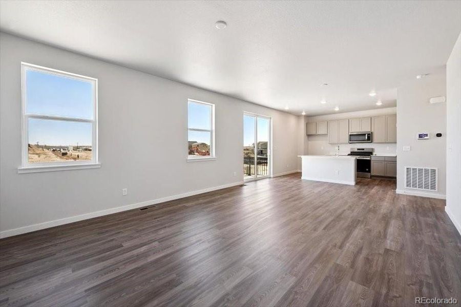 Spacious, unfurnished interior of a new home in The Haven Collection at Windler, Aurora (Image 12).