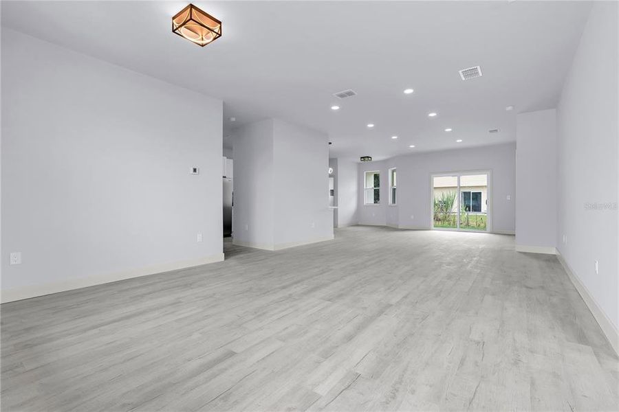 Spacious, unfurnished interior of a new home in , Kissimmee (Image 26). Spacious, unfurnished interior of a new home in , Kissimmee (Image 26).