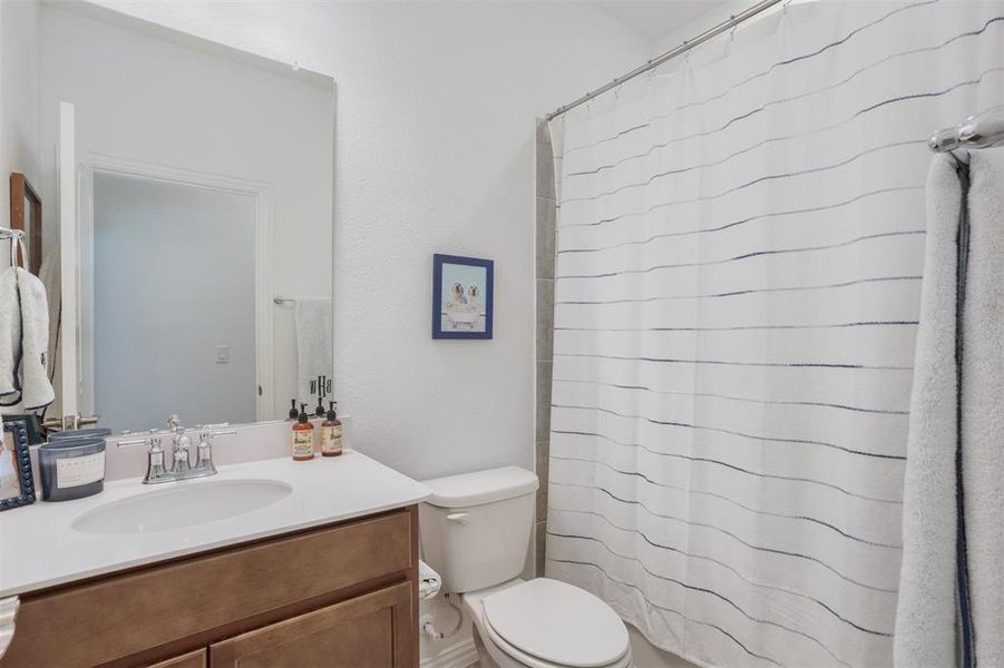 Furnished interior view inside a new home in , Anna (Image 23). Furnished interior view inside a new home in , Anna (Image 23).