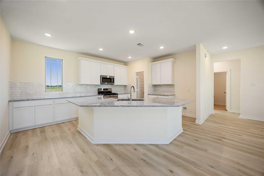 Furnished interior view inside a new home in Blue Heron Estates, Beasley (Image 6).