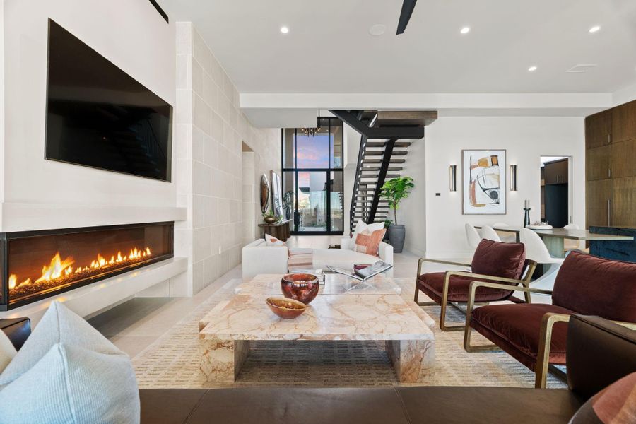 Furnished interior view inside a new home in , Horseshoe Bay (Image 9).