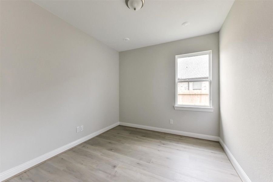 Spacious, unfurnished interior of a new home in Evergreen 55', Conroe (Image 23).