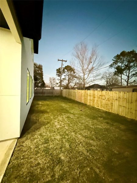 Exterior details and patio area of a home in , Pearland (Image 3).