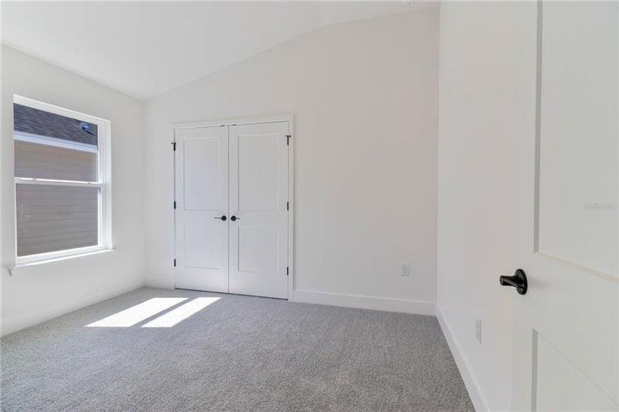 Spacious, unfurnished interior of a new home in Briarwood, Alachua (Image 12). Spacious, unfurnished interior of a new home in Briarwood, Alachua (Image 12).