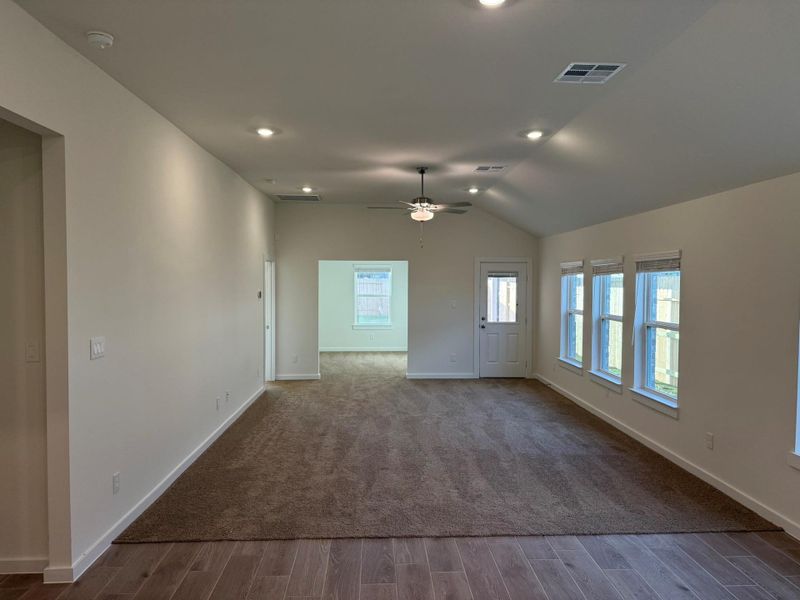 Spacious, unfurnished interior of a new home in , Iowa Colony (Image 9). Spacious, unfurnished interior of a new home in , Iowa Colony (Image 9).