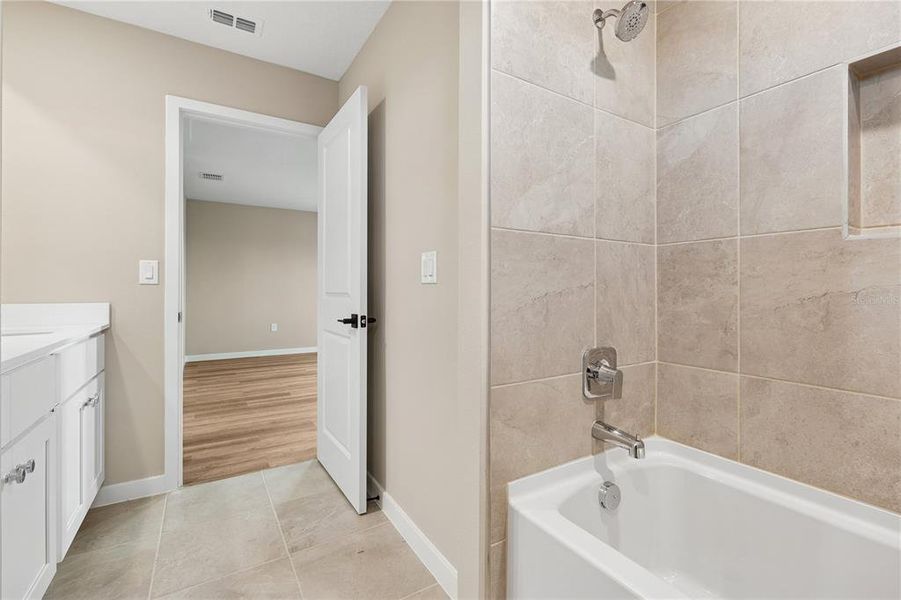Furnished interior view inside a new home in Sabana Reserve, Ocala (Image 8).