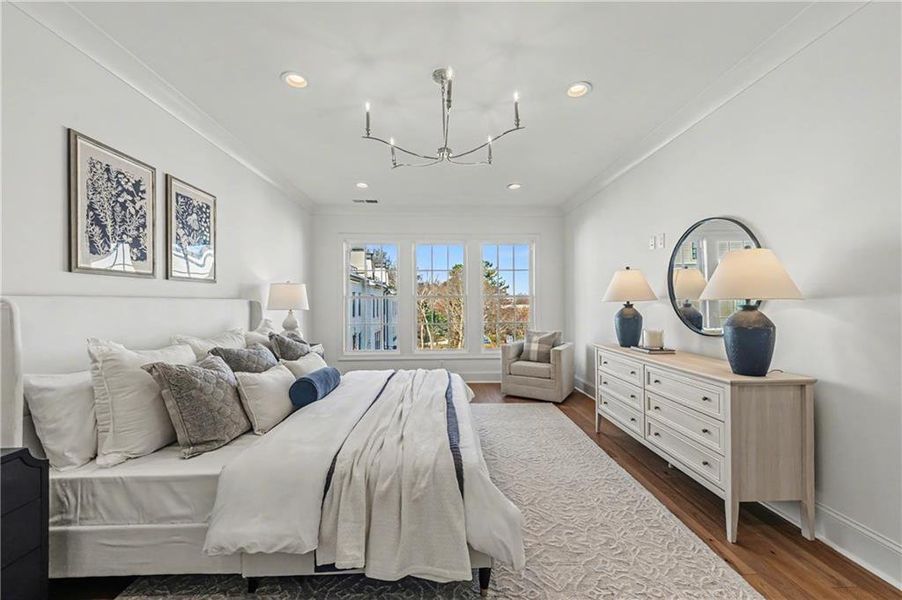 Furnished interior view inside a new home in , Alpharetta (Image 34).