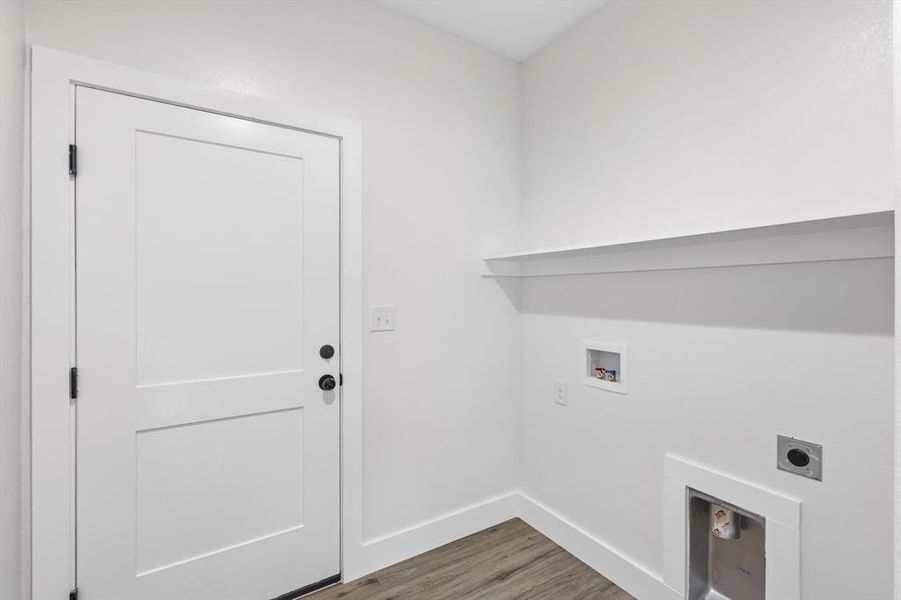 Spacious, unfurnished interior of a new home in , Whitesboro (Image 11). Spacious, unfurnished interior of a new home in , Whitesboro (Image 11).