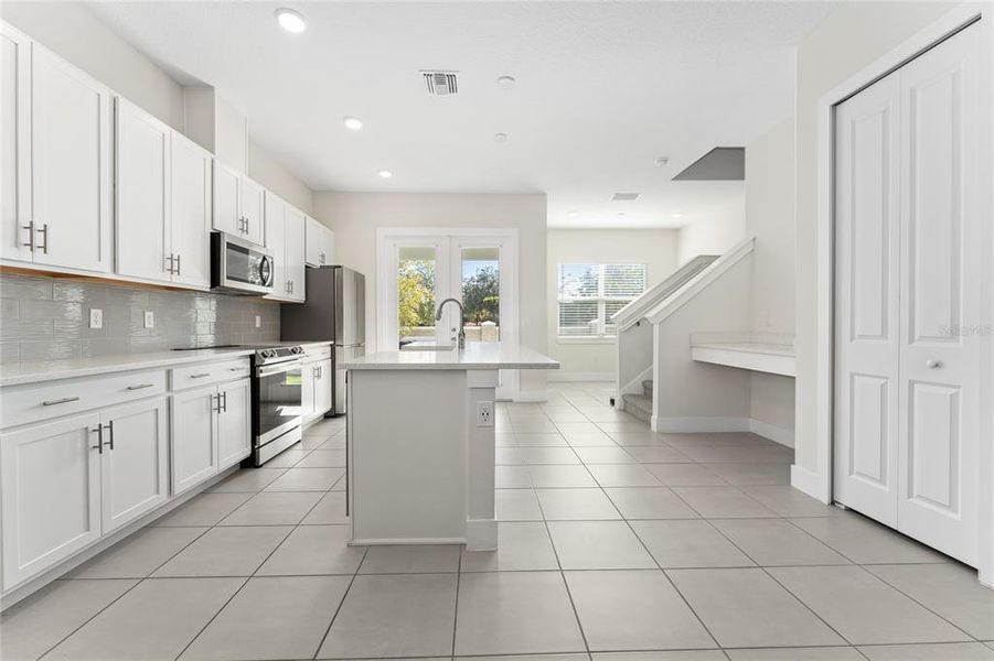 Furnished interior view inside a new home in Brentwood Landing, Oviedo (Image 11).