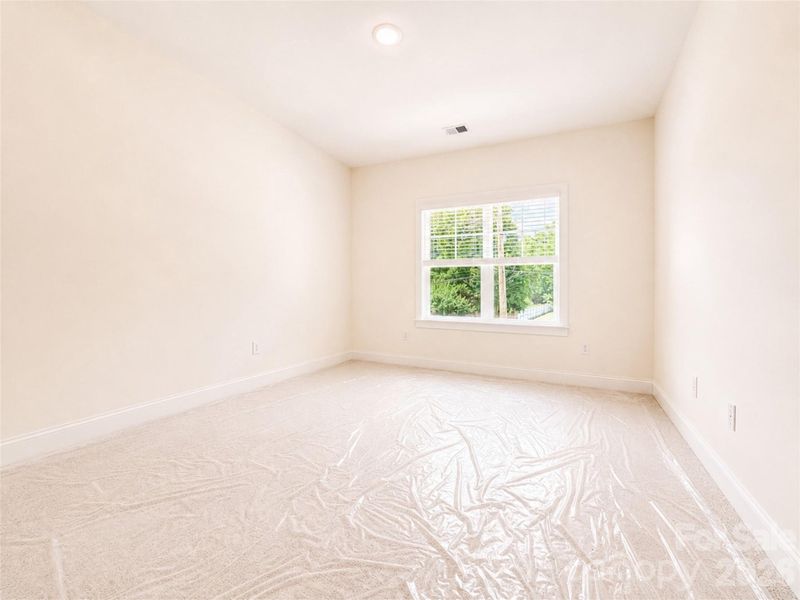 Spacious, unfurnished interior of a new home in , Charlotte (Image 11).